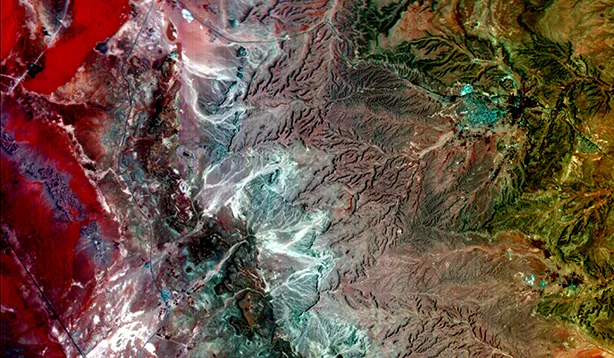 Edgeoftheworld mission image xScape50 image processing